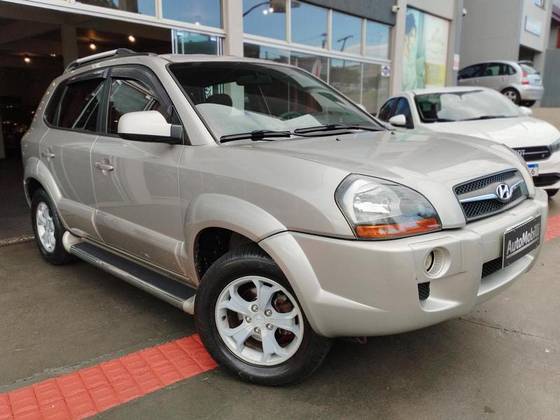 HYUNDAI TUCSON 2.0 MPFI GL 16V 142CV 2WD GASOLINA 4P AUTOMÁTICO